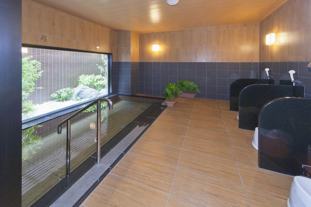 Hotel Route-Inn Saiki Ekimae Zewnętrze zdjęcie