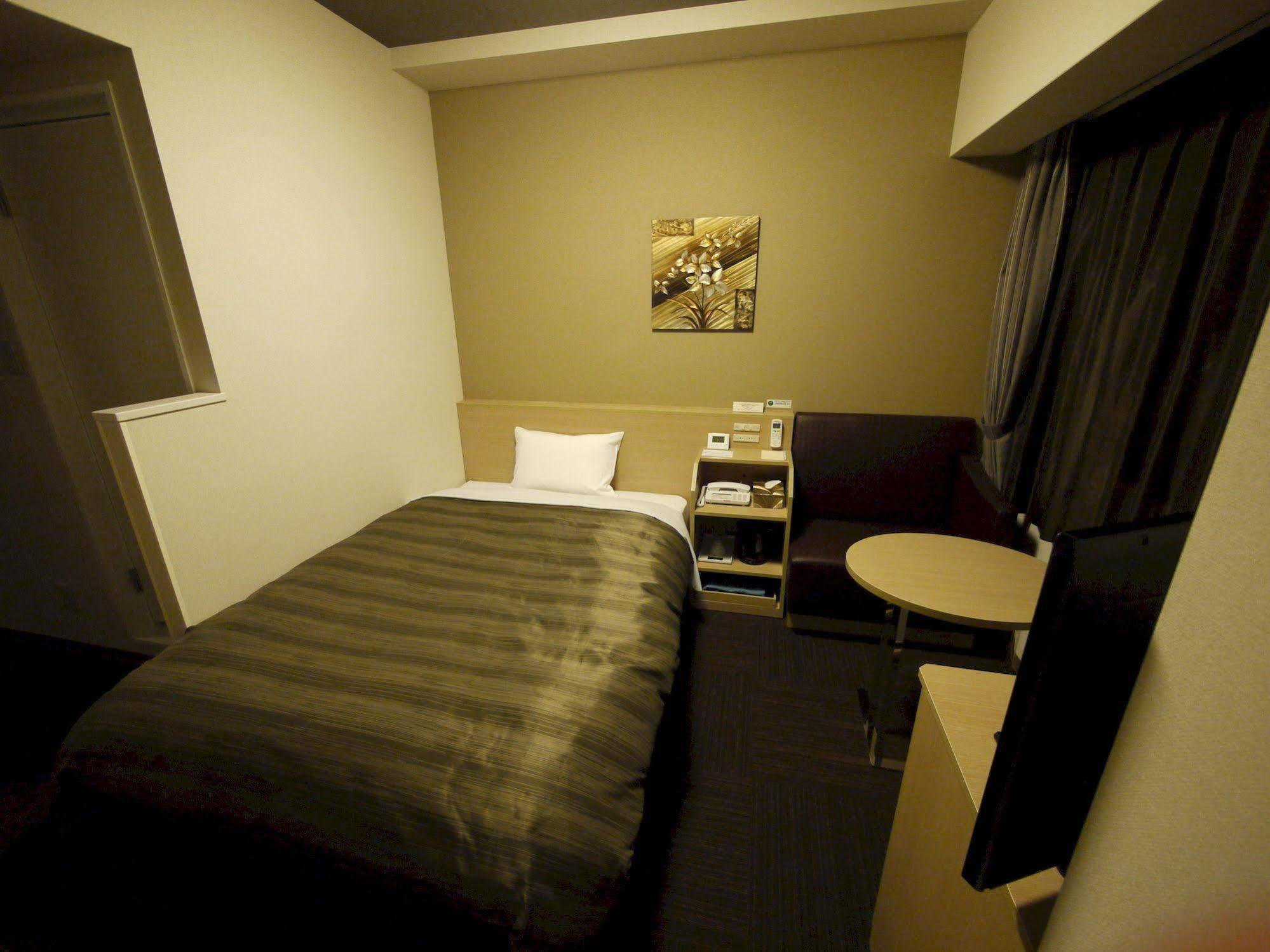 Hotel Route-Inn Saiki Ekimae Zewnętrze zdjęcie